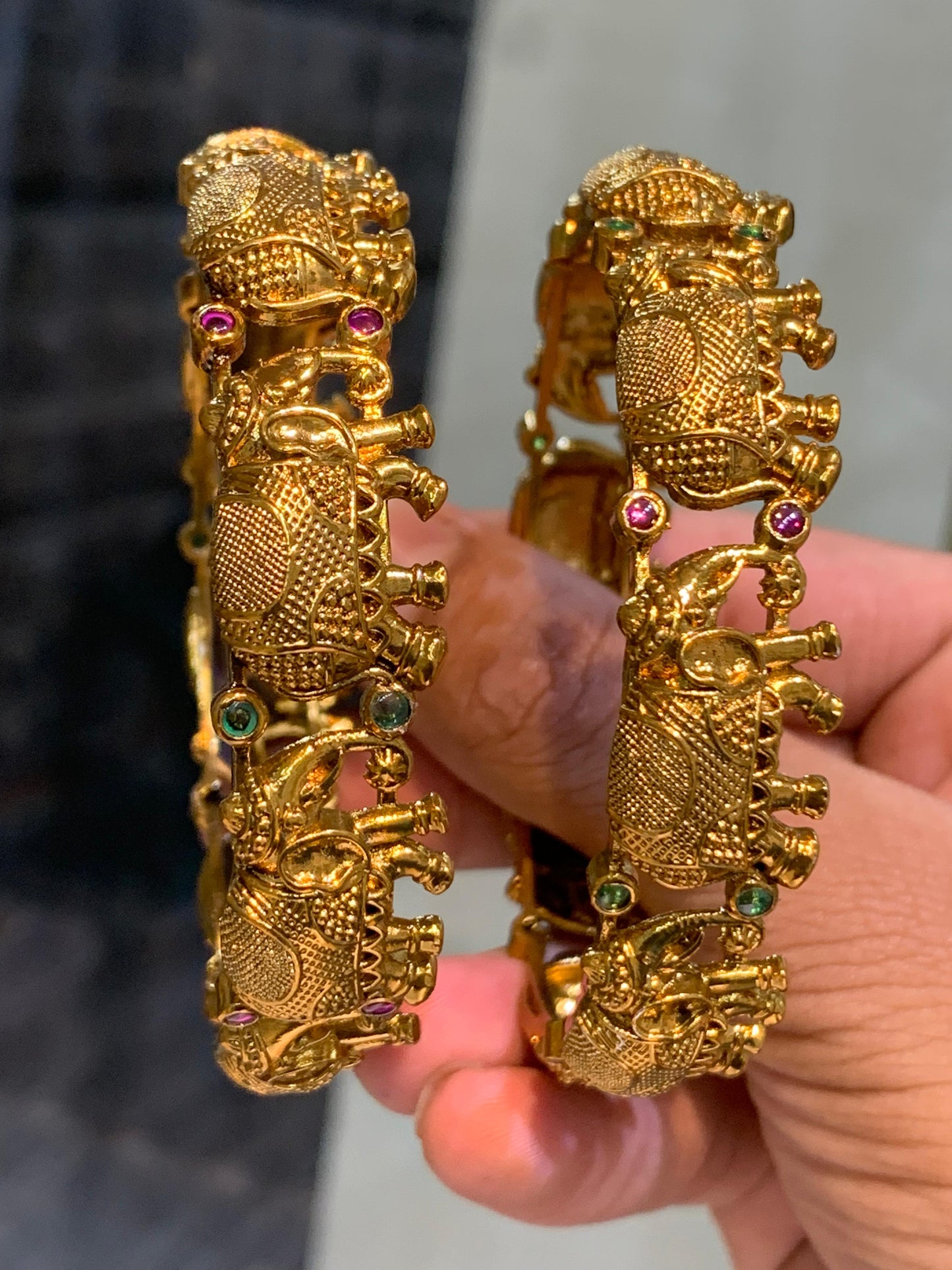 Premium gold Elephant bangles (2pc)