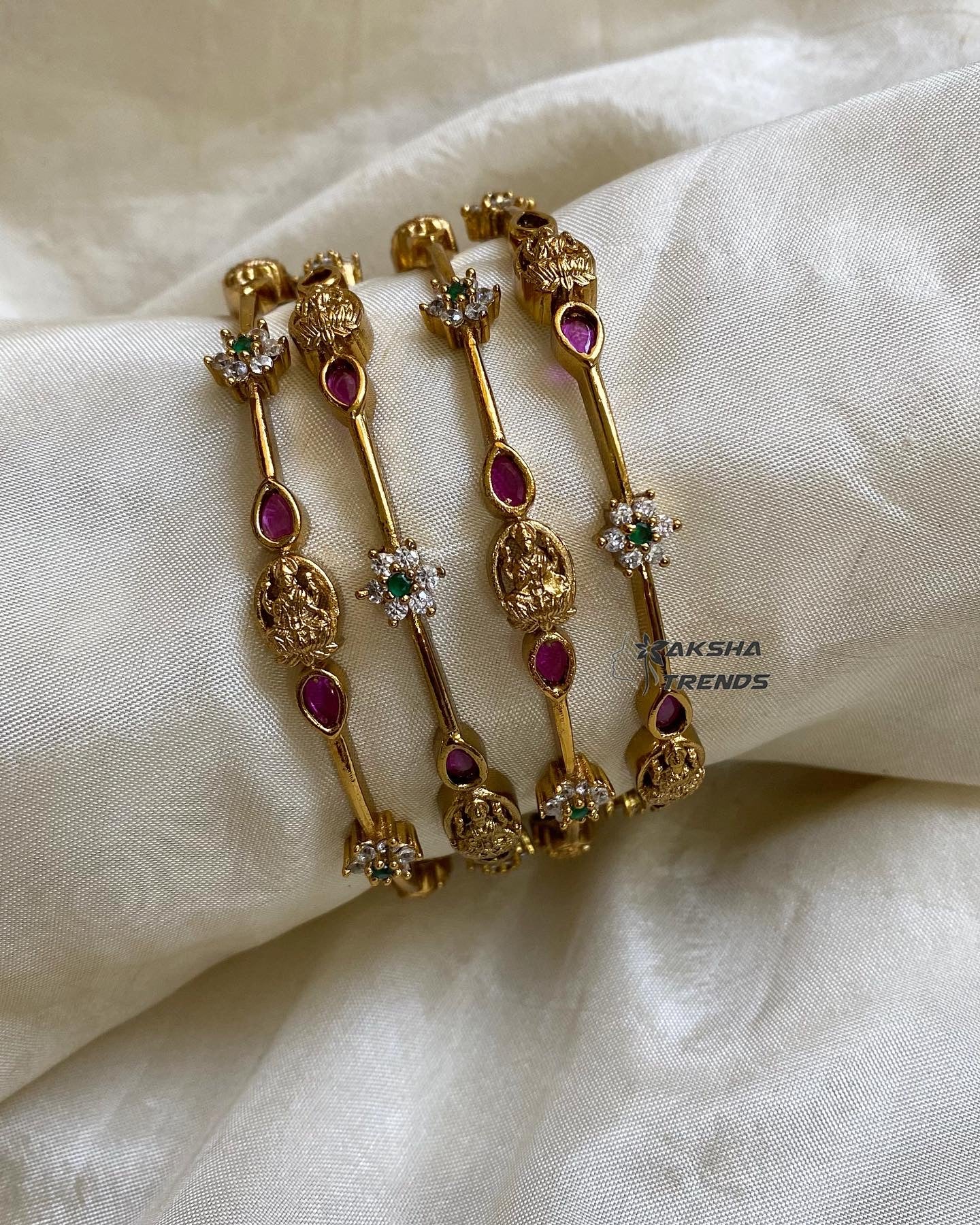 Premium lakshmi bangles (4pc) Aksha Trends