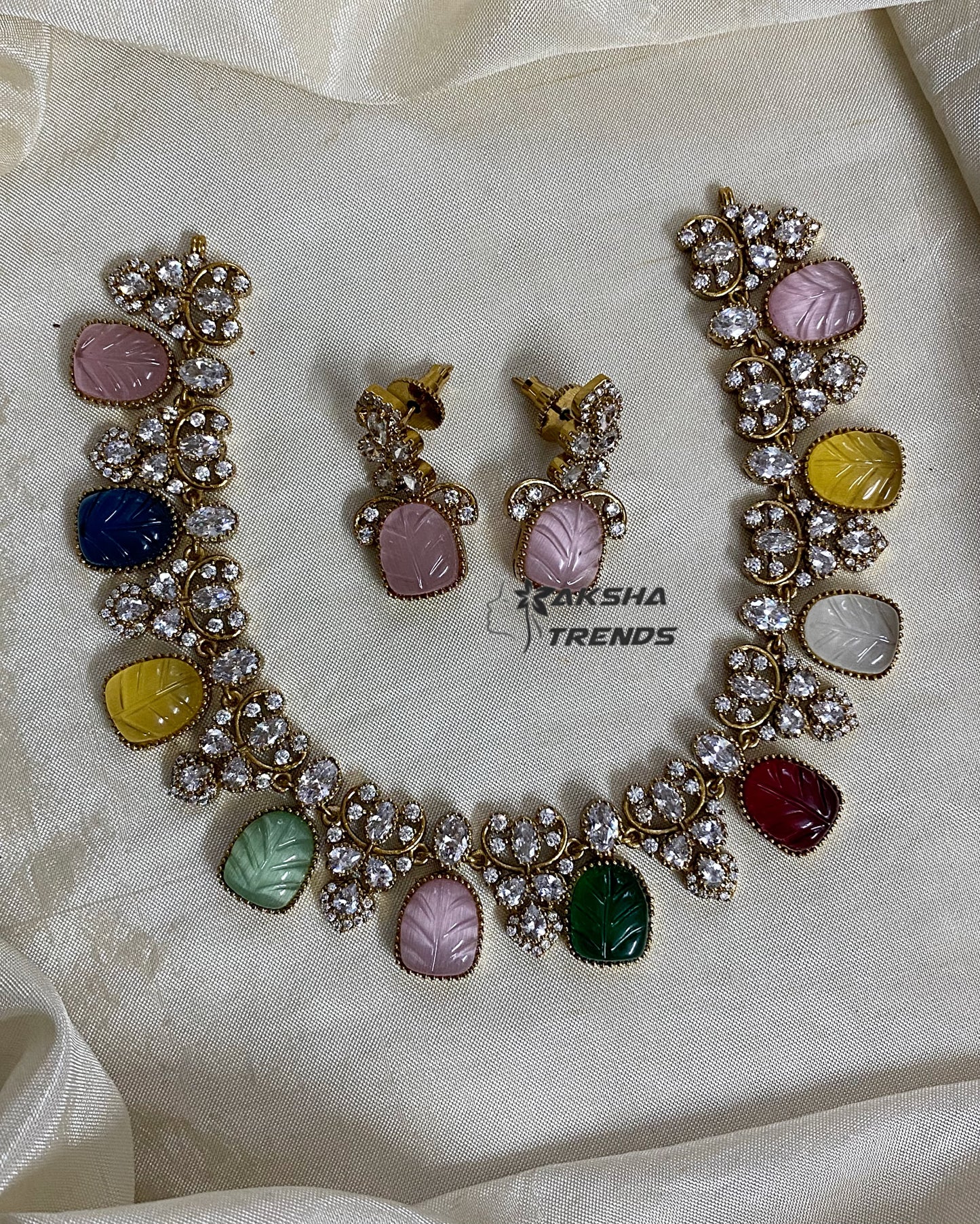 Rangoli diamond necklace Aksha Trends