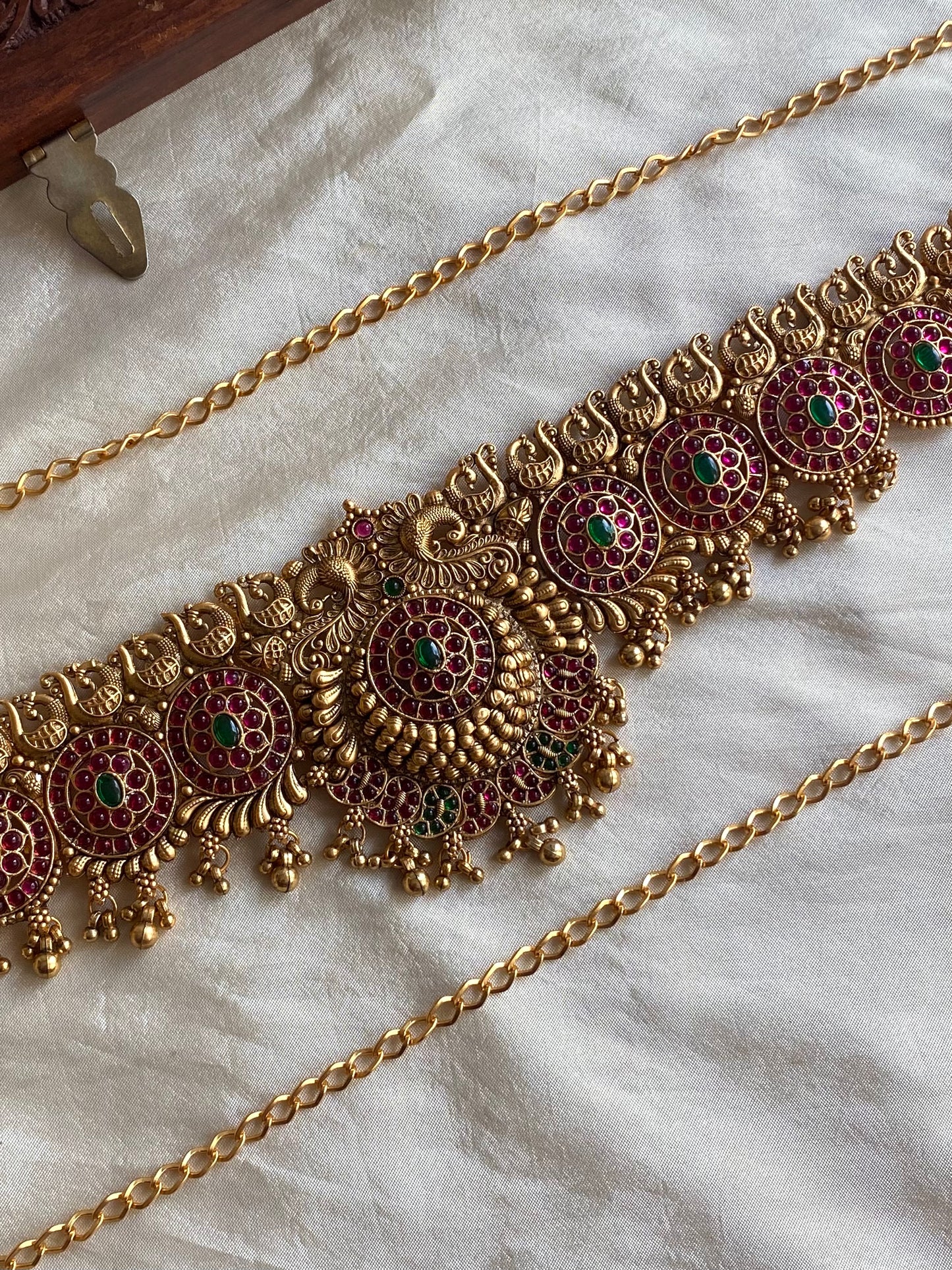 Antique Kemp bridal Hipchain Aksha Trends