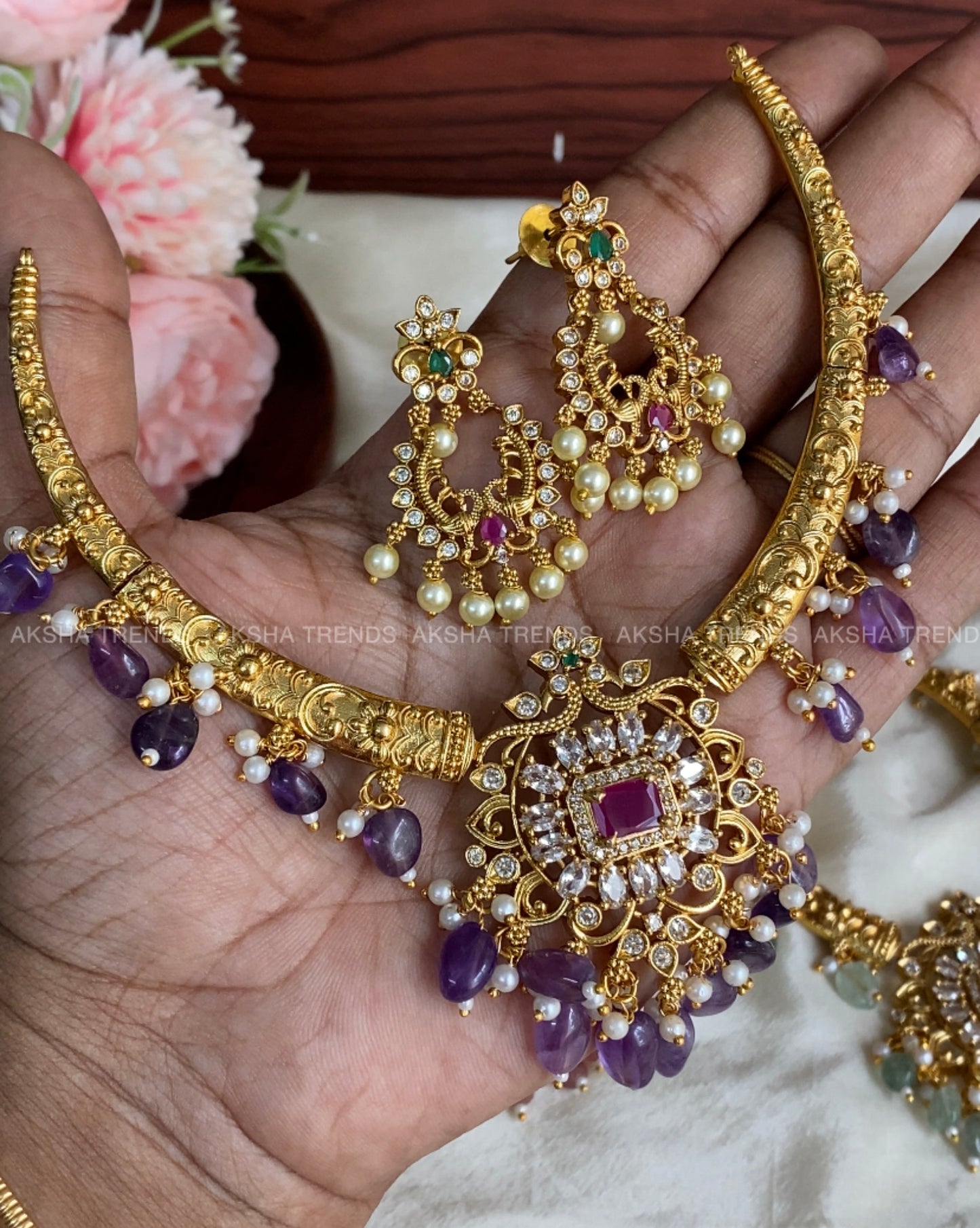 Victoria kante Necklace -Purple Aksha Trends