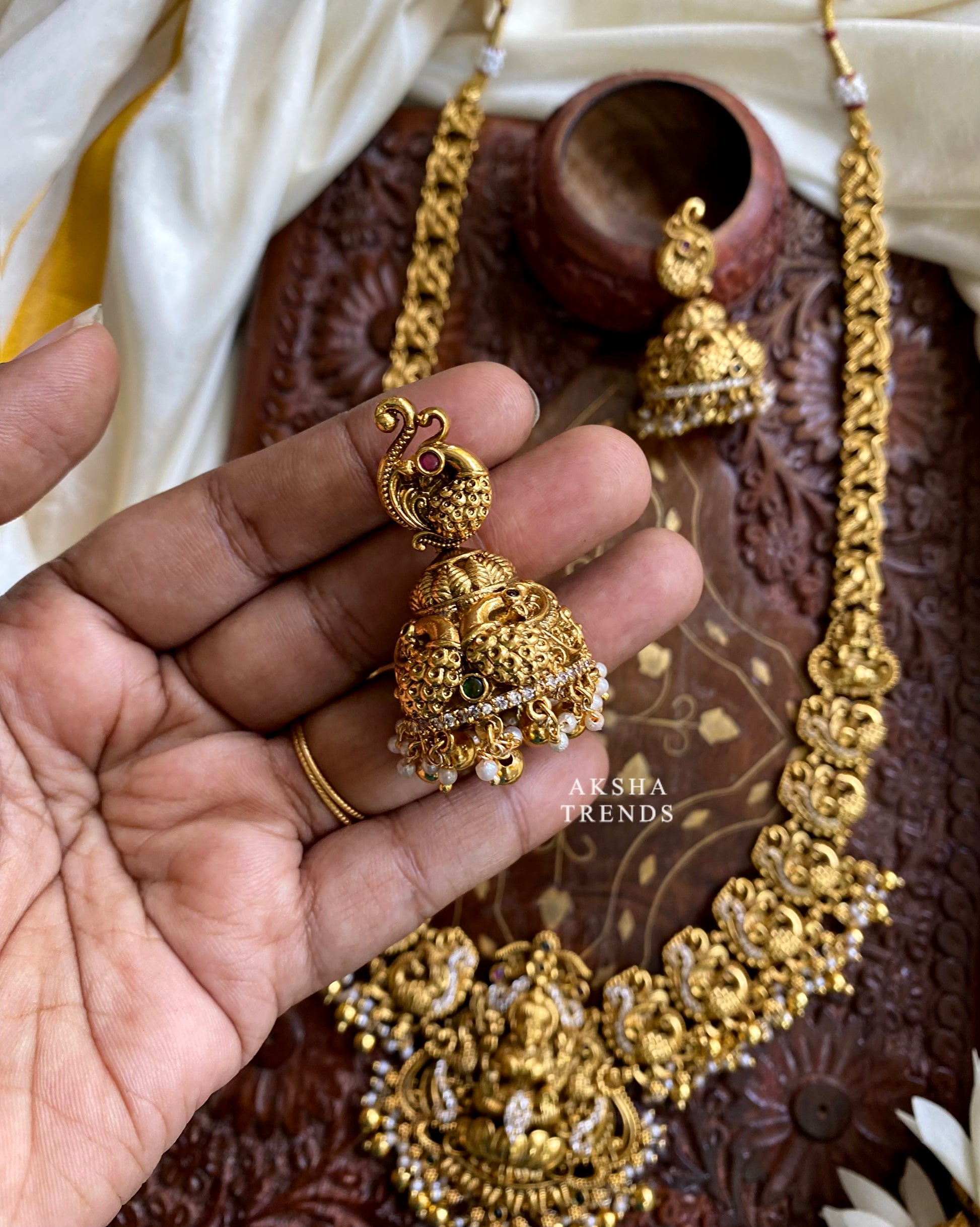 Nagasi bridal Haram -Gold Aksha Trends