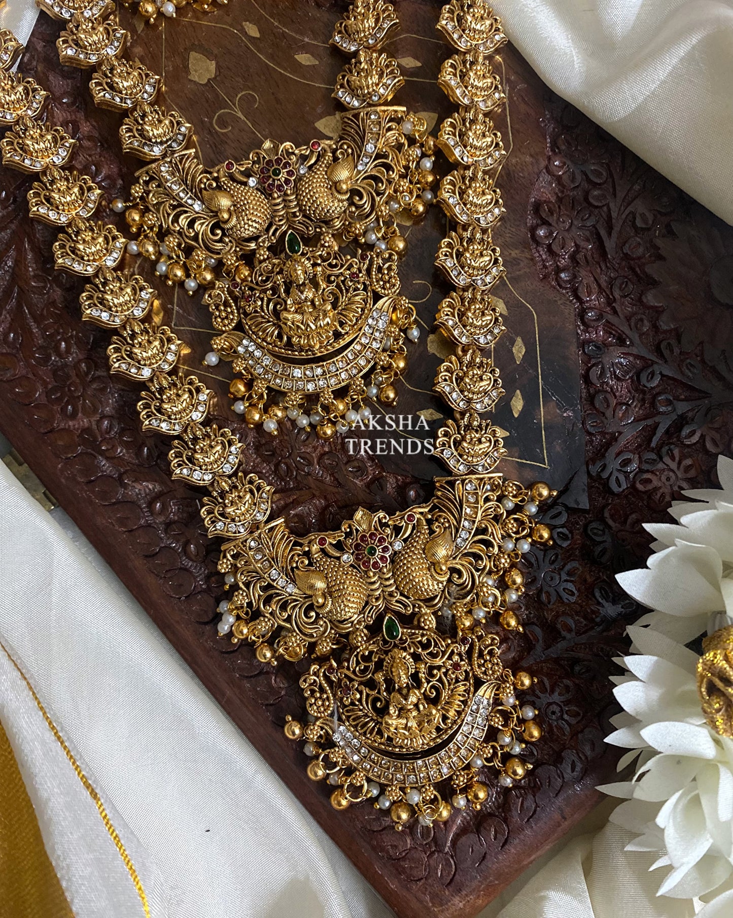 Nagas Temple Bridal Combos -Gold Aksha Trends