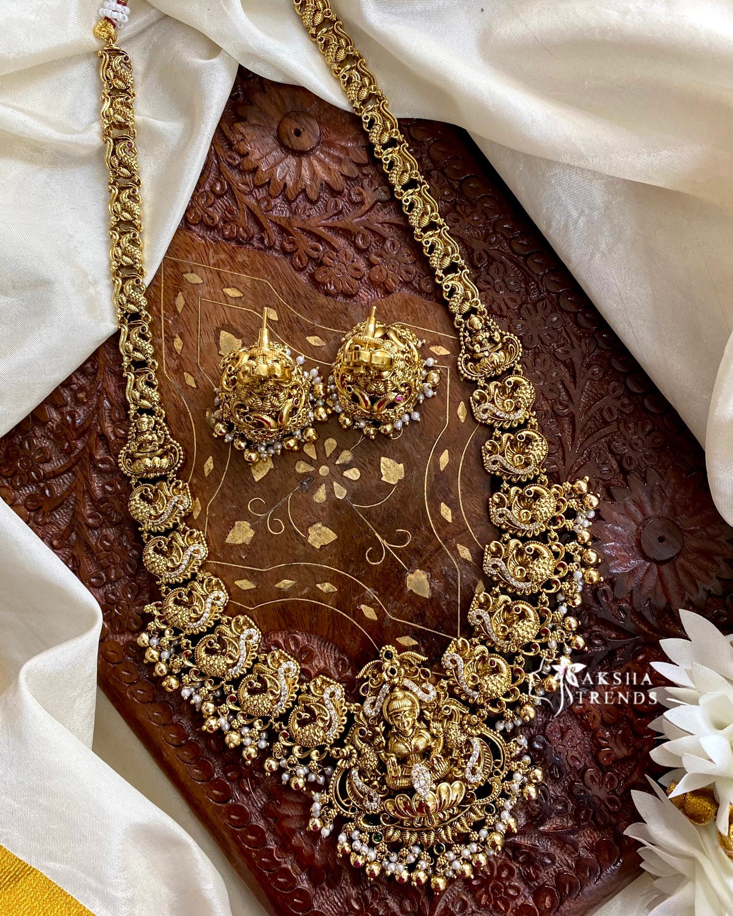 Nagasi bridal Haram -Gold Aksha Trends