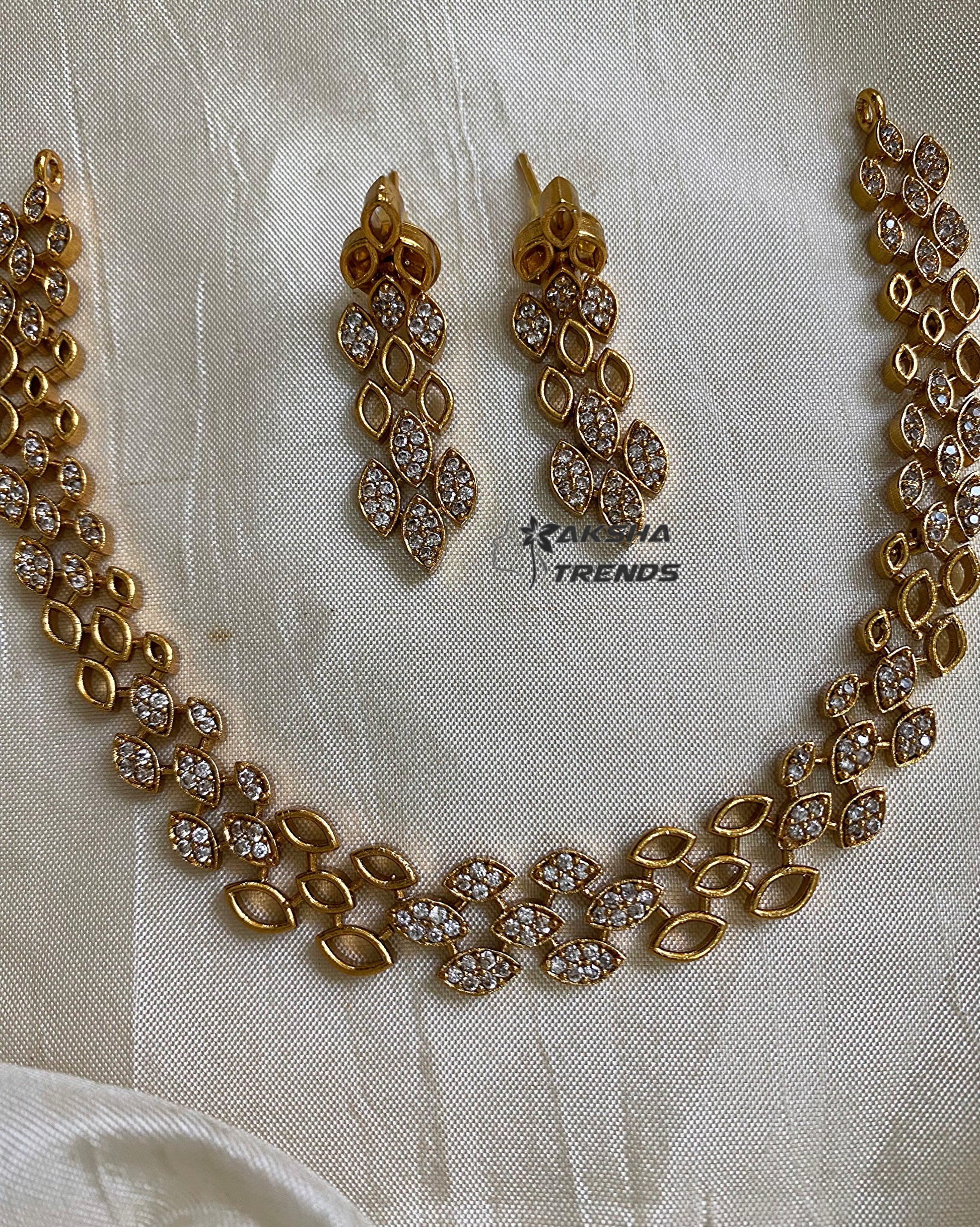 Trendy Diamond necklace Aksha Trends