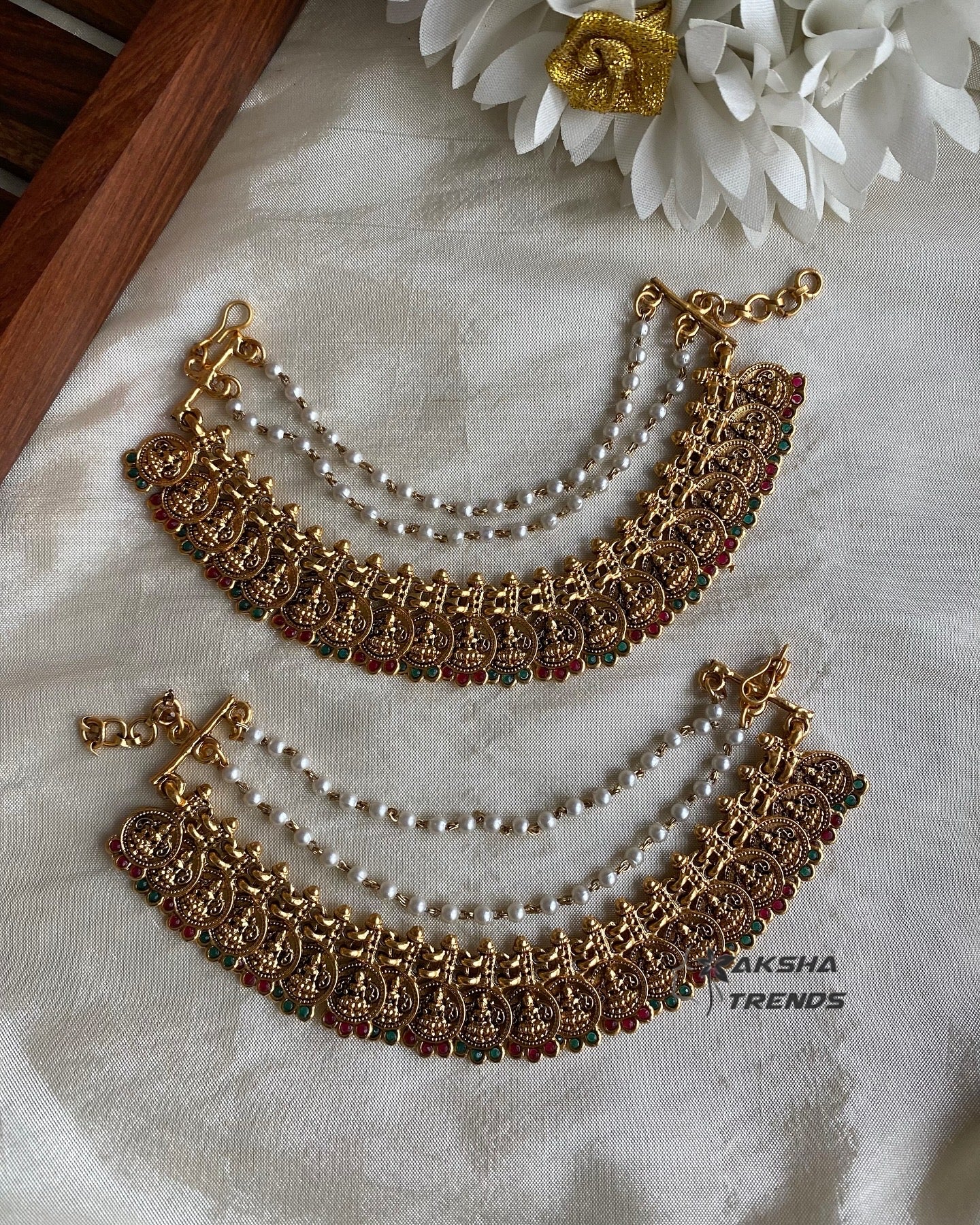 Bridal earchain maati -3 layer Kasumalai stone Aksha Trends