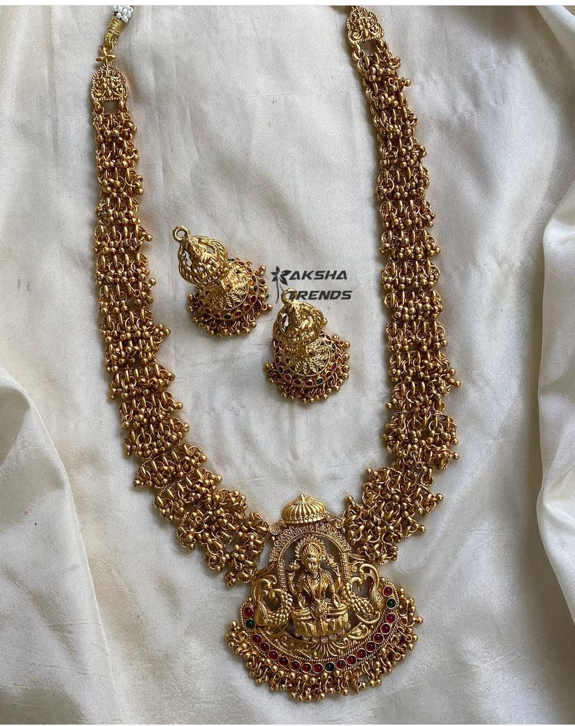 Golden cluster bead bridal haram Aksha Trends