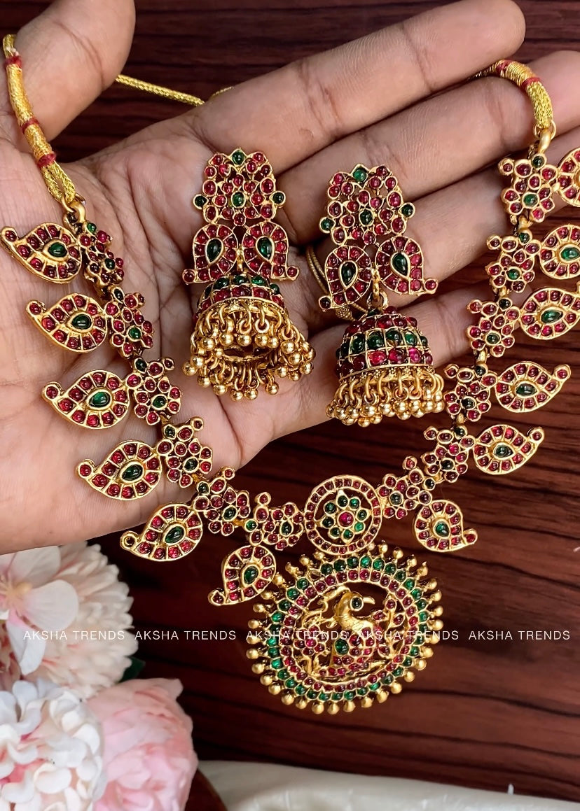 Kemp manga necklace Aksha Trends