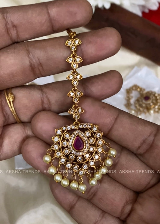 Bridal diamond Tikka Aksha Trends