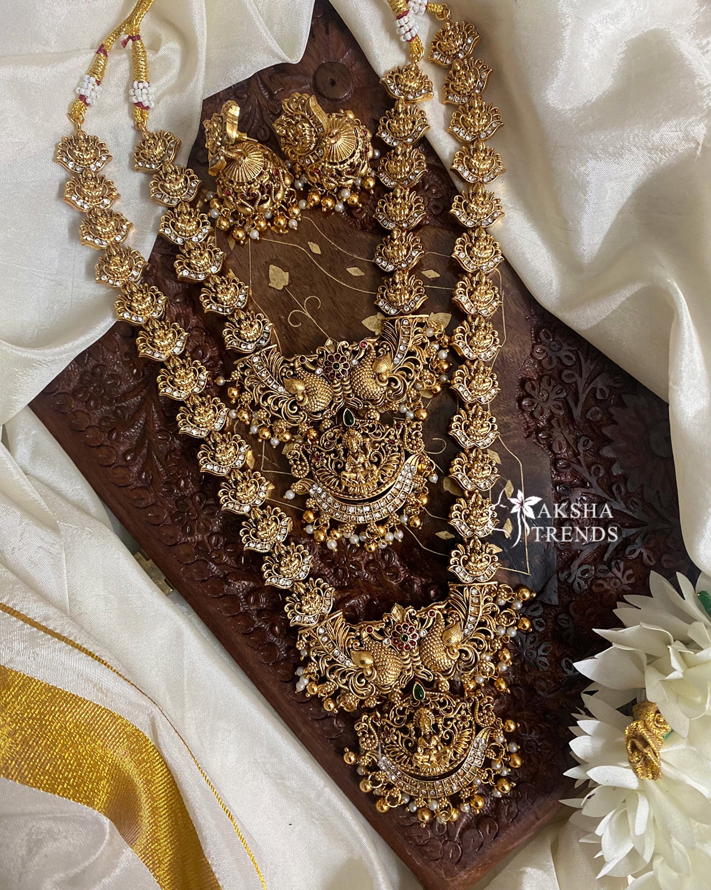 Nagas Temple Bridal Combos -Gold Aksha Trends