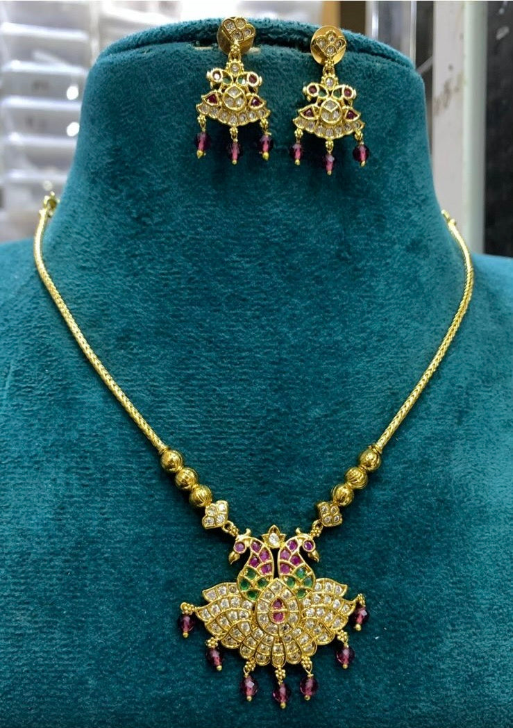 Lotus pendant chain Aksha Trends