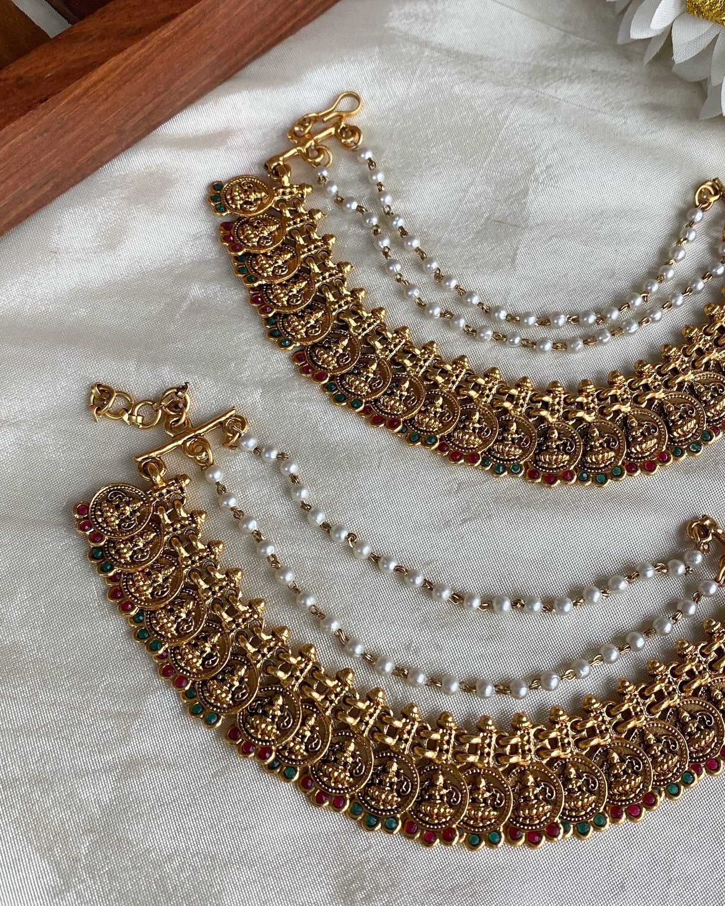 Bridal earchain maati -3 layer Kasumalai stone Aksha Trends