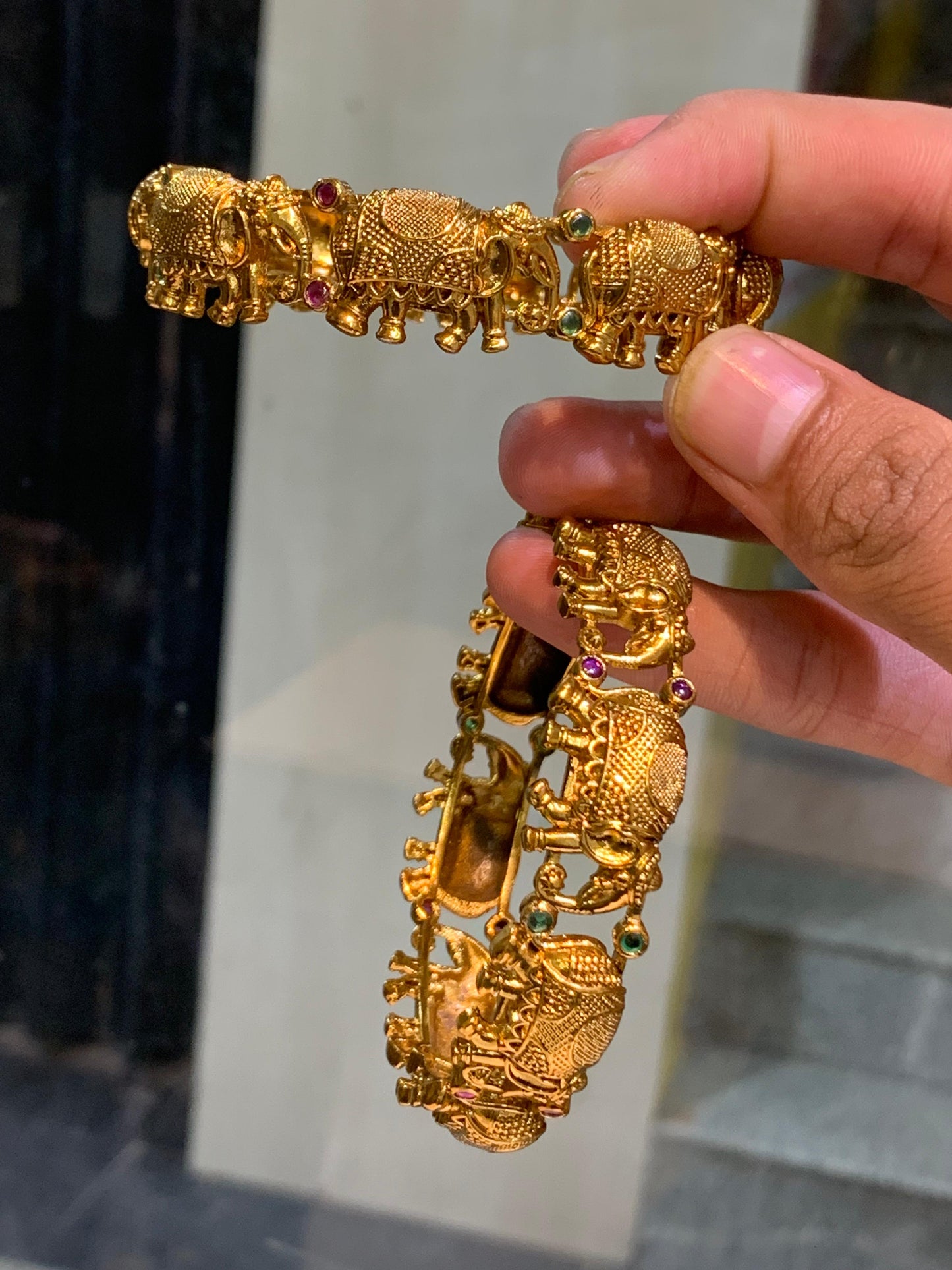 Premium gold Elephant bangles (2pc)