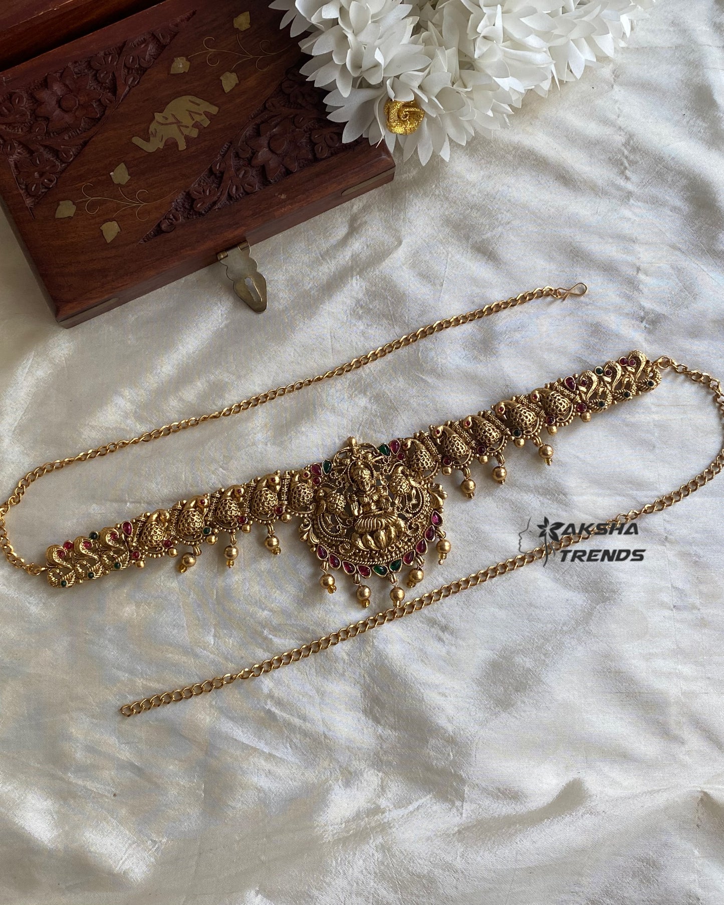 Antique kemp Hipchain Aksha Trends