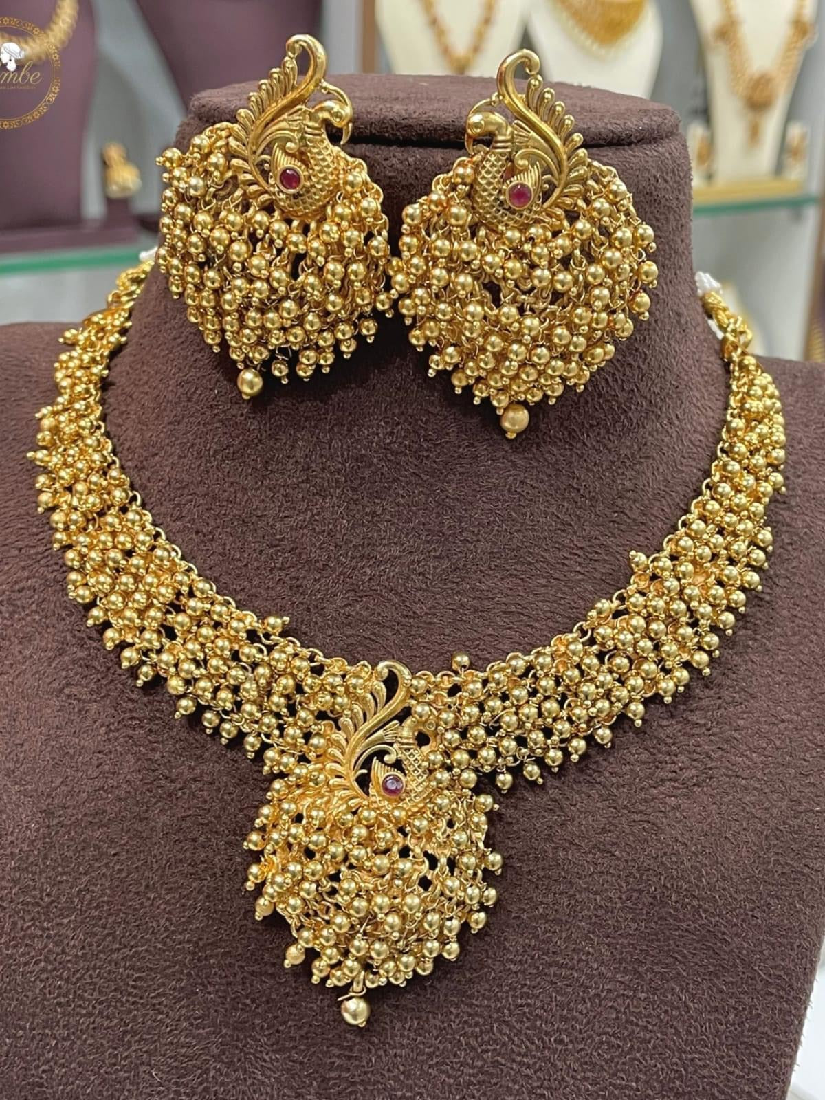 Cluster bead necklace-premium brassgold Aksha Trends