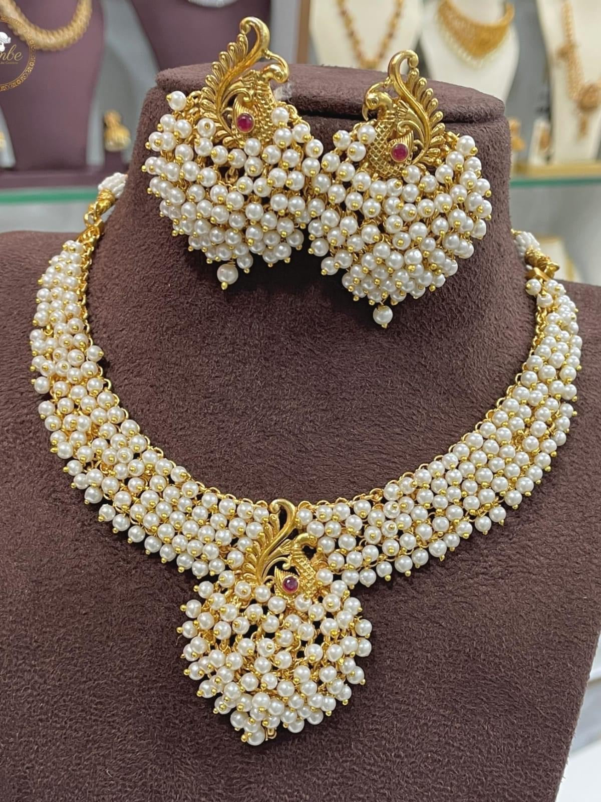 Cluster bead necklace-premium brassgold Aksha Trends