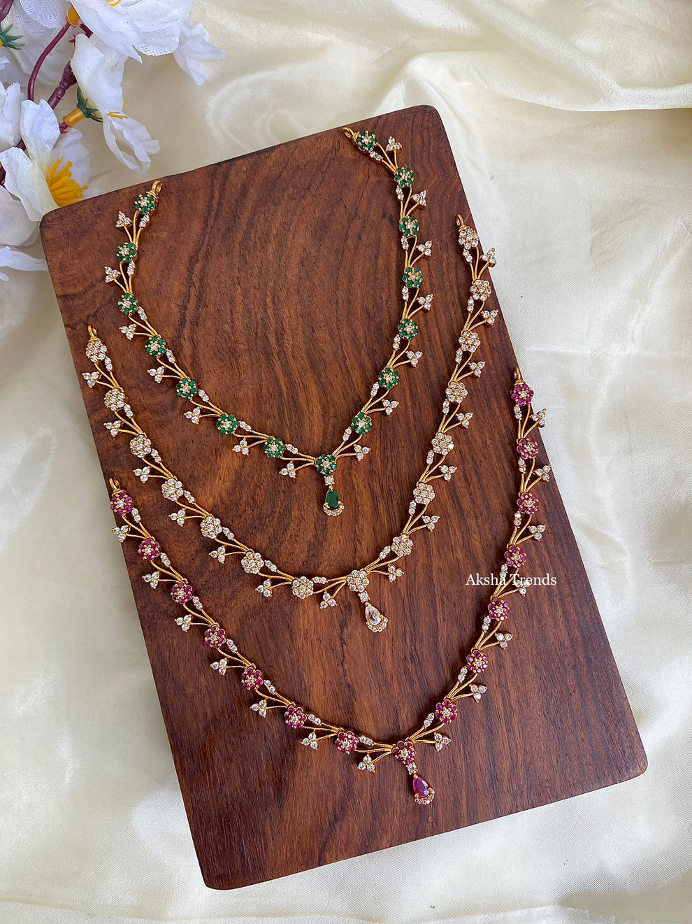 Goldplated elegant necklace Aksha Trends 
