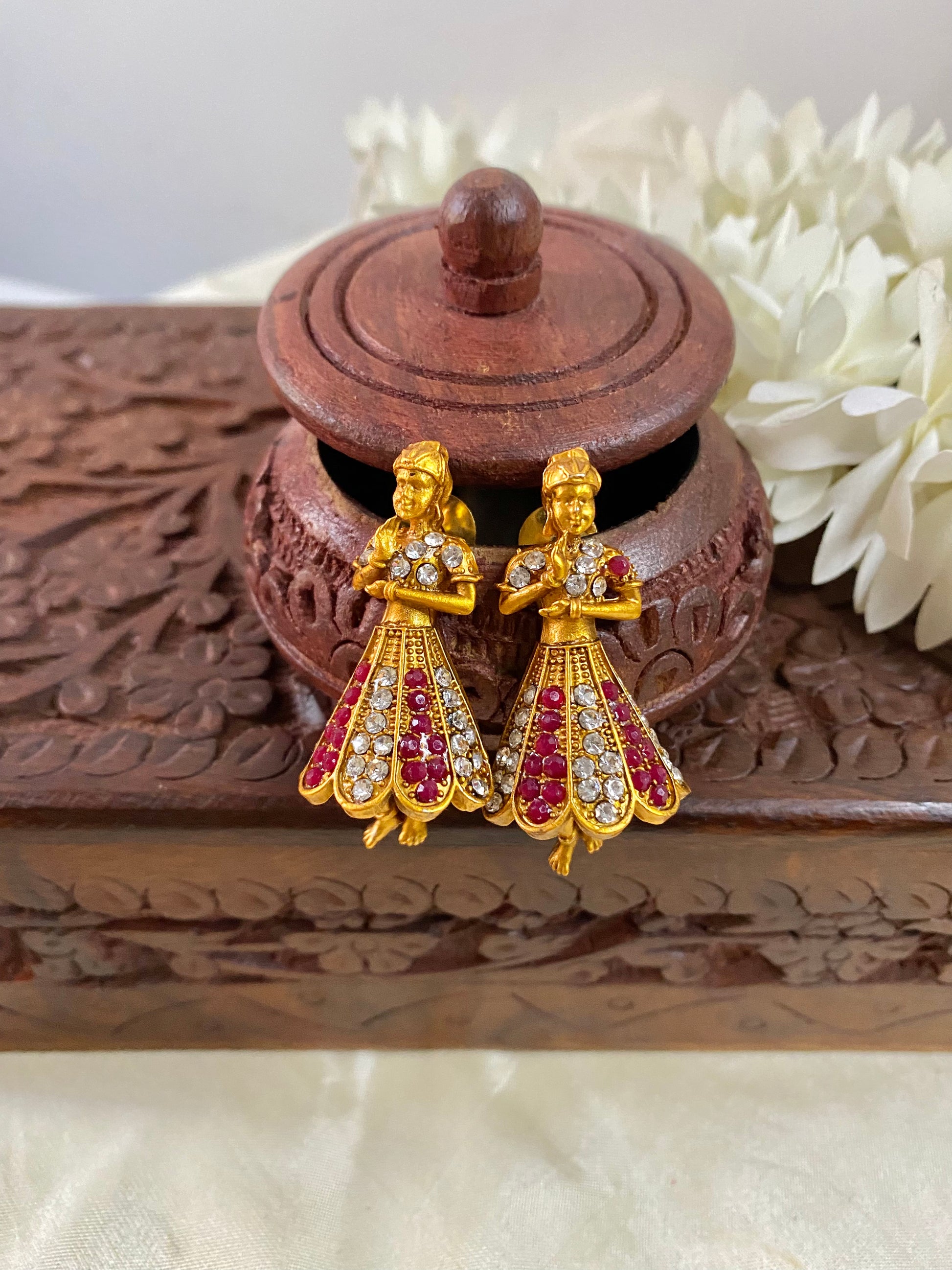 Muttabomma jhumka -Ruby Aksha Trends