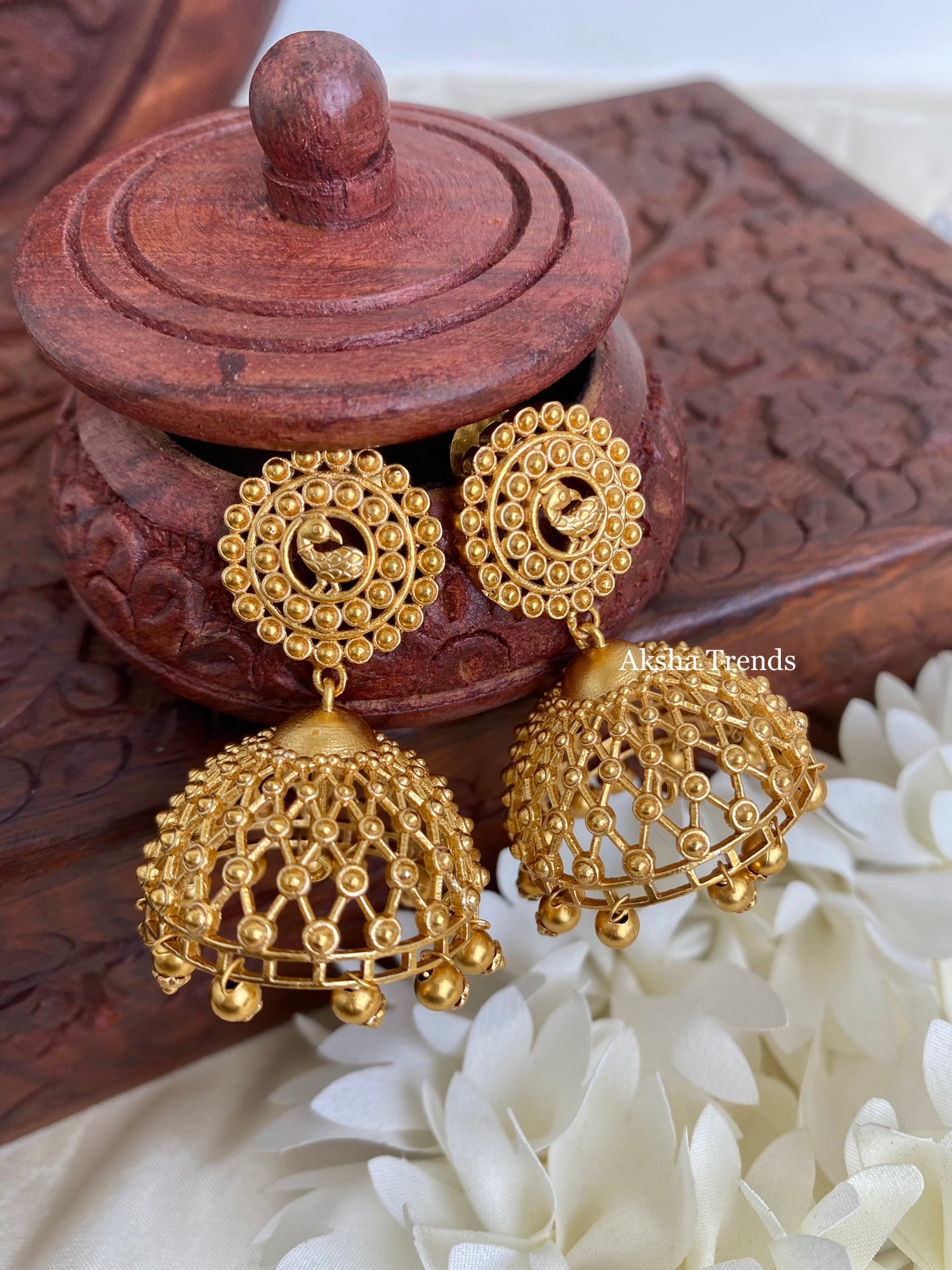 Golden jhumkis sales